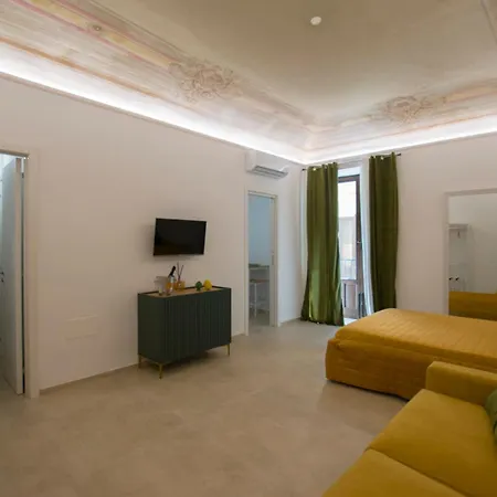 Pensión Massimo And 4*