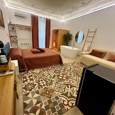 Massimo And Pensión 4*