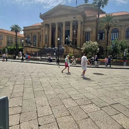 Massimo And 4* Palermo