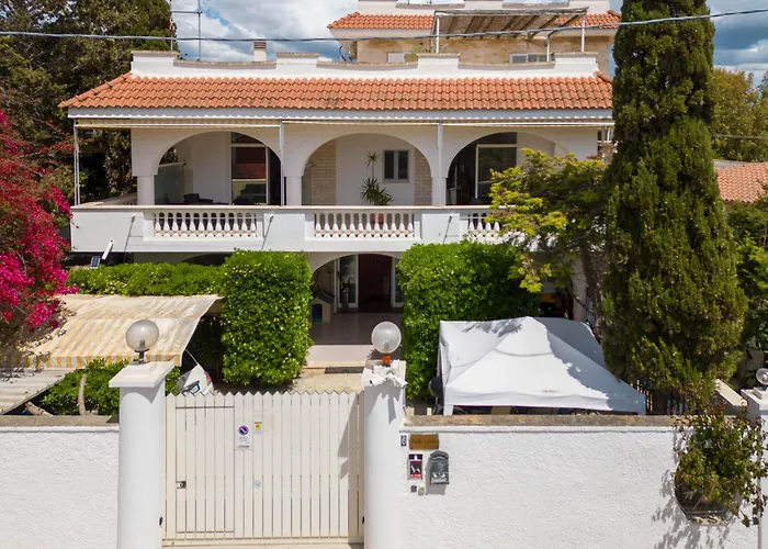 Massimo And Penzion Palermo