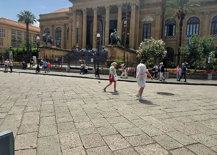 Massimo And 4* Palermo